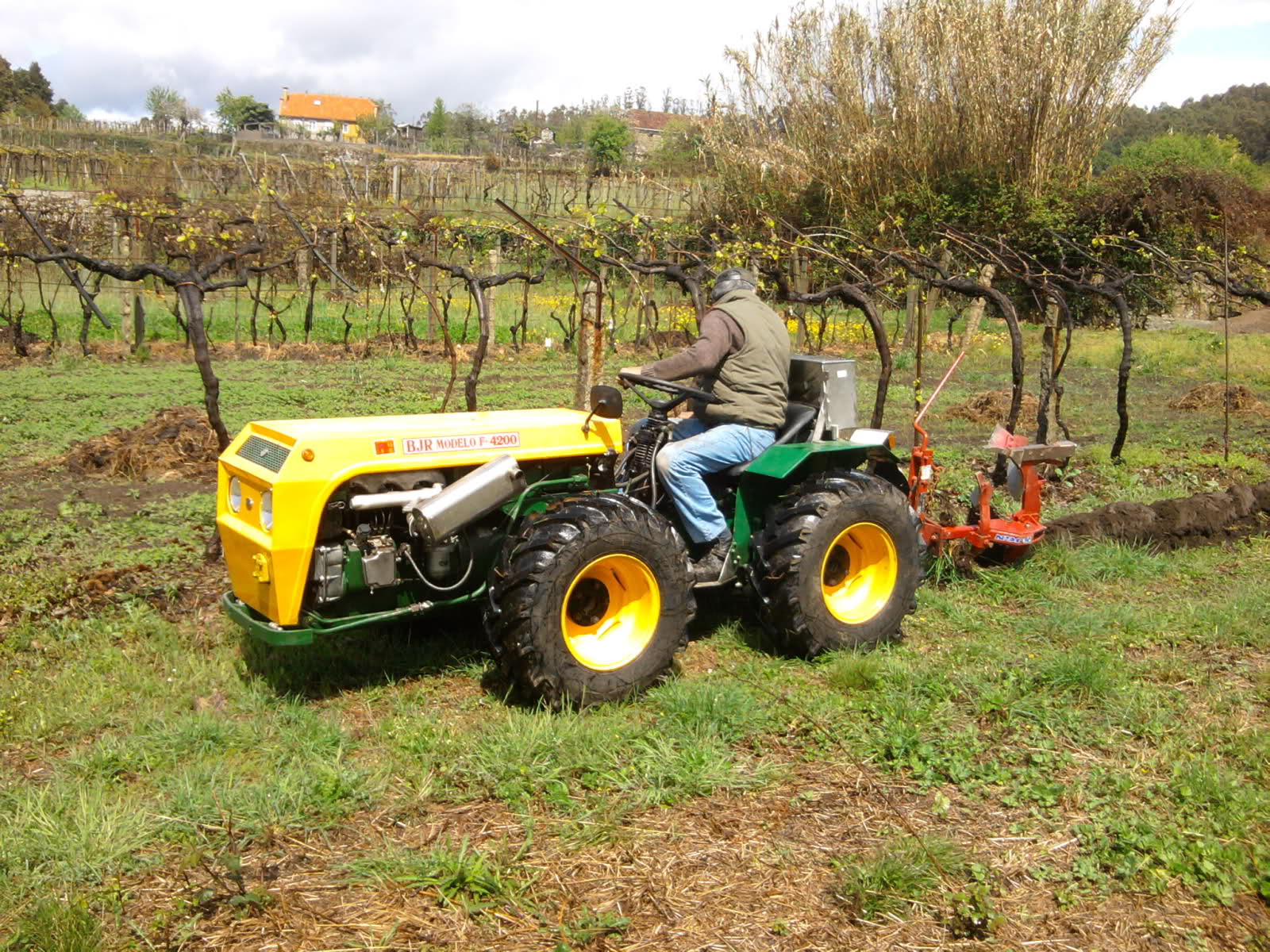 Restauración BJR F-4200 - Página 9 33u32gh