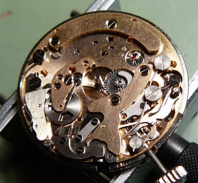 Chronographe Enicar Sherpa Graph R72 : encore ? O77pch