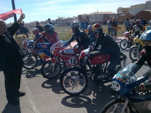 Motociclismo Valenciano en los años 70        23wqjhy