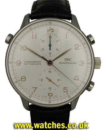 Montres du même style que la Max Bill Chronoscope Junghans? 2lizj91