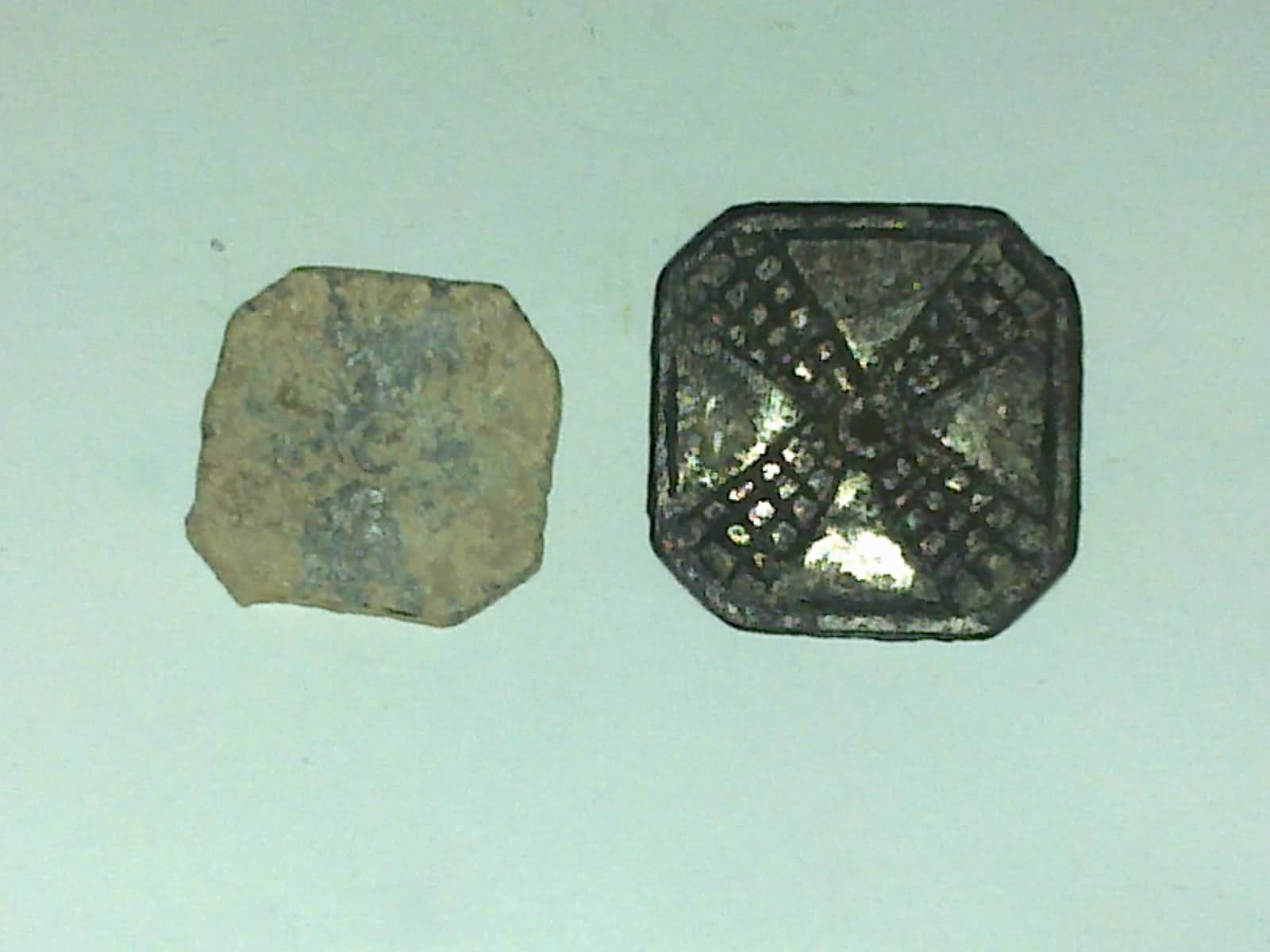 Boton de aspas cuatrípalas, siglos XVII, XVIII, XIX. Bhdniu