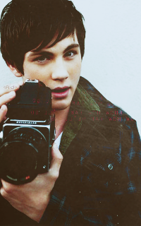 Logan Lerman J0xrhh