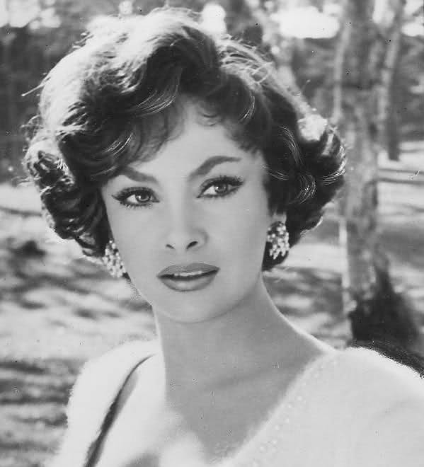 Gina Lollobrigida N4z8kn