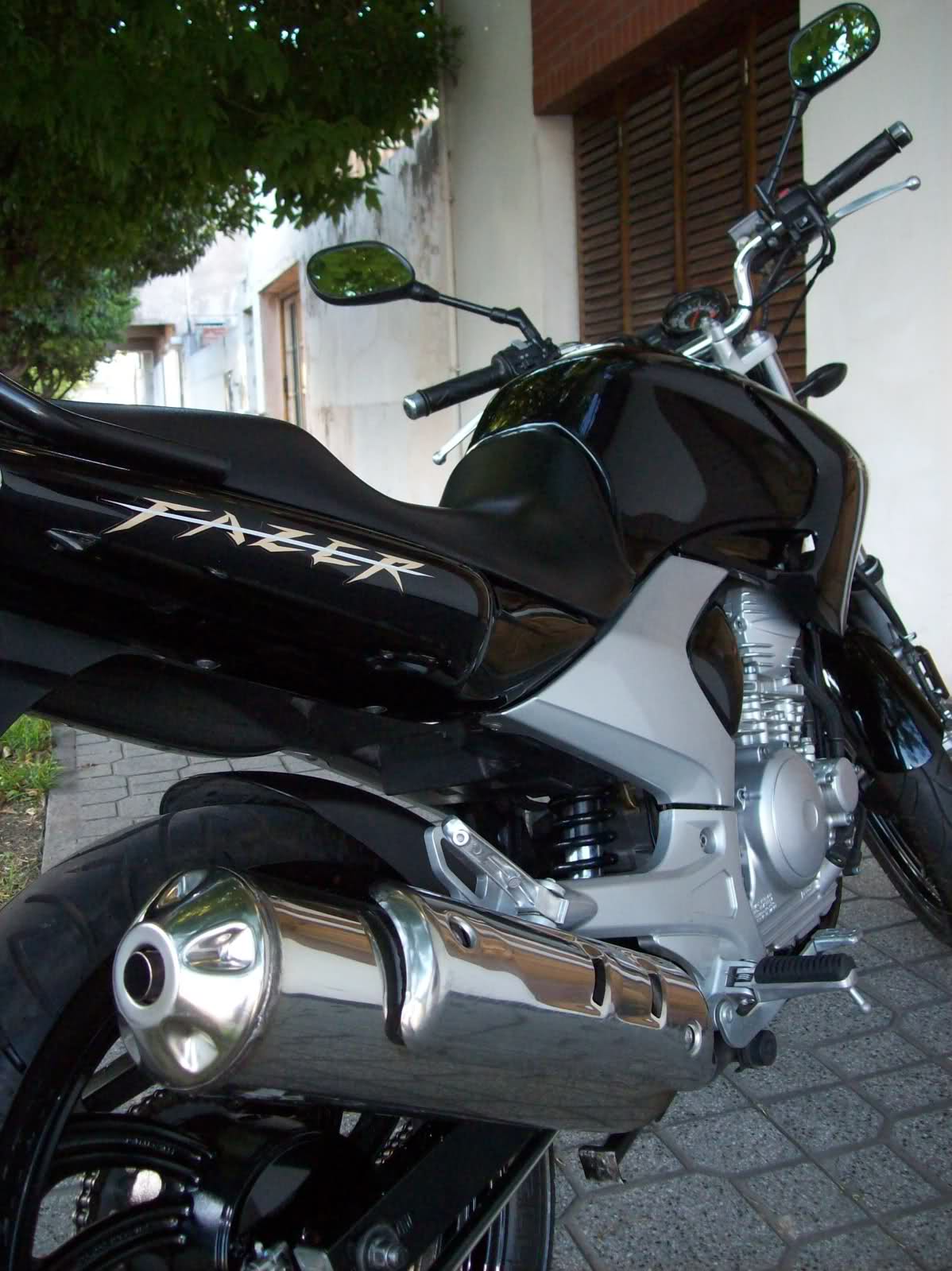 VENDO YAMAHA YS 250 FAZER $22000 EN LANUS Rh5u93