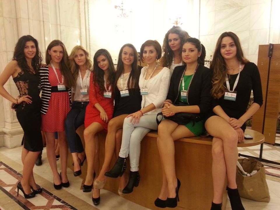 2013 | Miss Universe Romania l Final 14/09 2iizzex