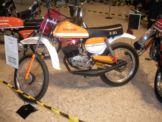 motos - Exposición Ducson en Castellón - Página 2 9uw1zc