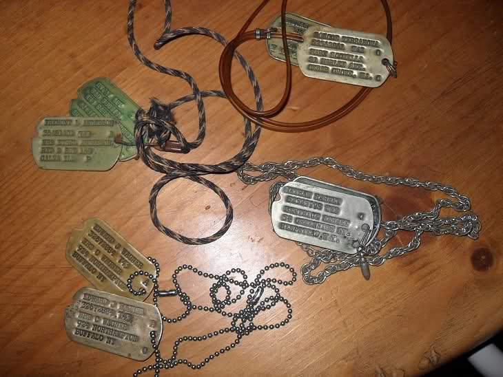 Dog-Tags  Oh8ccm