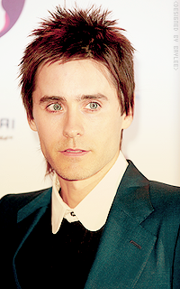 Jared Leto - Page 2 Riuuk8