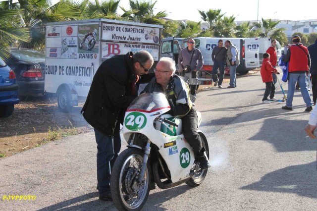 Motociclismo Valenciano en los años 70        Wk4uxg