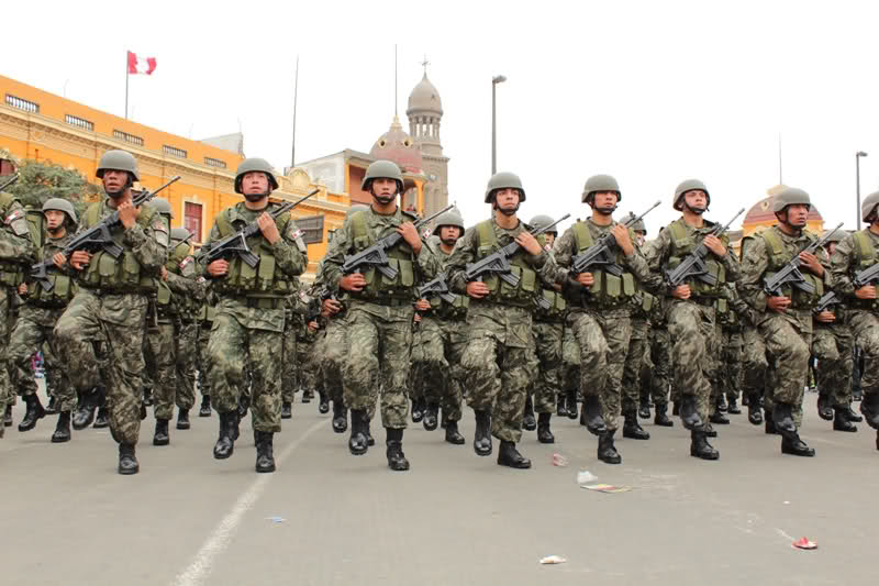 Fuerzas Armadas del Peru - Página 7 14buiwh