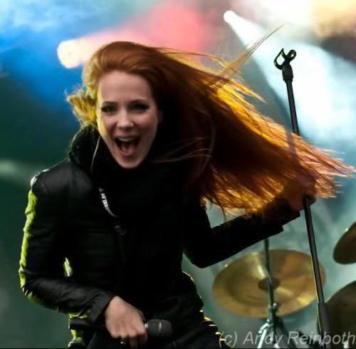 Fotos de Simone Simons - Página 31 244bkmr