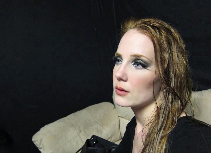 Fotos de Simone Simons - Página 20 24e1jxl