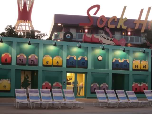 Pop Century Resort Fbhqmh