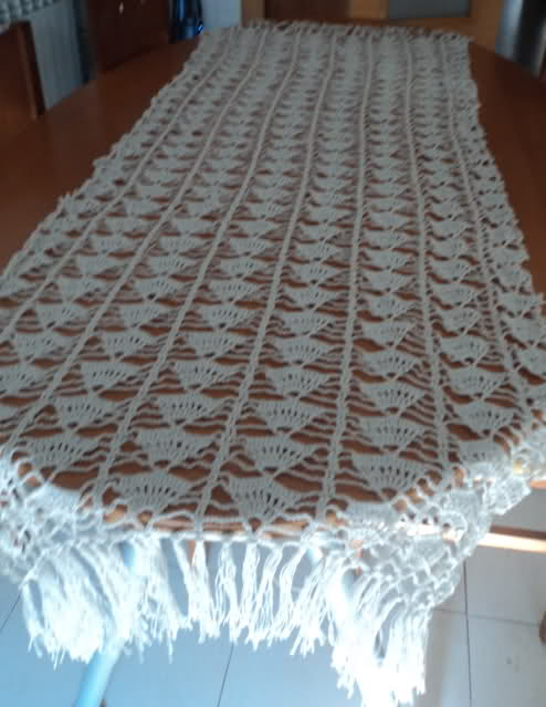 MI ULTIMO CHAL TEJIDO A CROCHET CON HILO DE ALGODON COLOR MARFIL O550r7