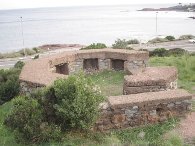 Les batteries de Flak d'Agay /  Gem.Flak Abt 481 Ou8d2c