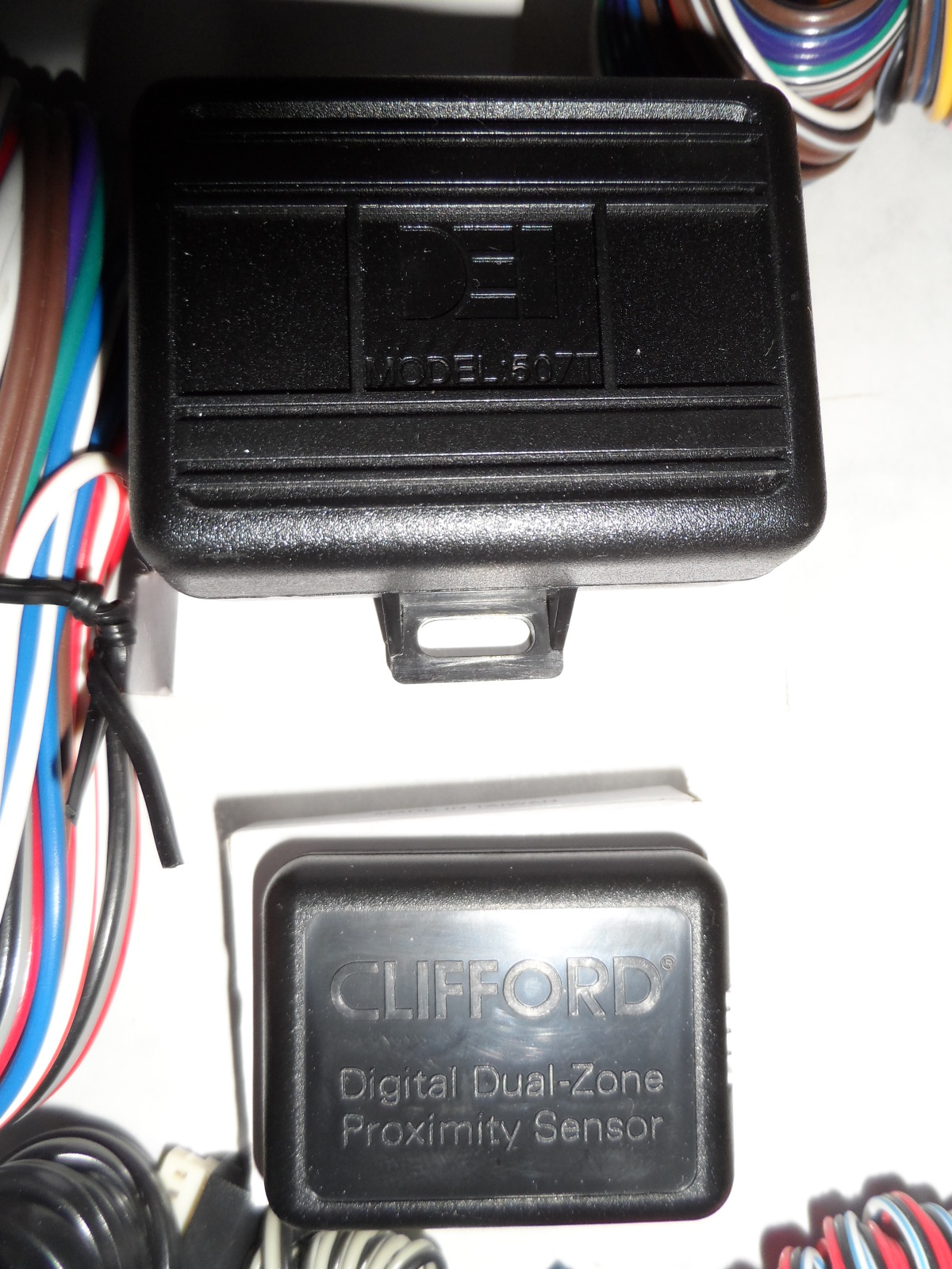 VENDO ALARMA CLIFFORD AVATGUARD G5 ENCENDIDO DE MOTOR RADAR ANTIROBO UNA DE LAS MEJORES ALARMAS 14nh11w