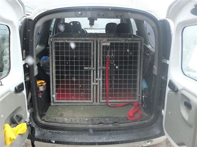 Vends cage transport chien spéciale coffre MCV 33bdfes