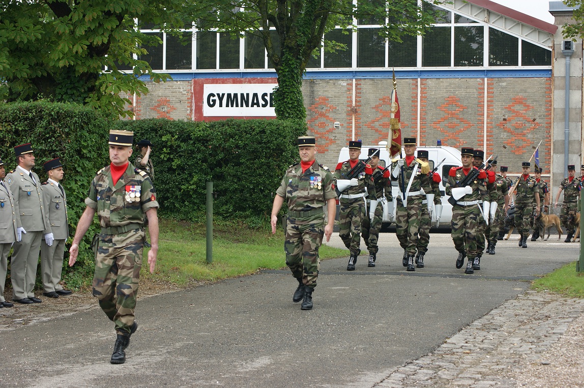 Le 402ème Régiment d'artillerie 2jfhybk