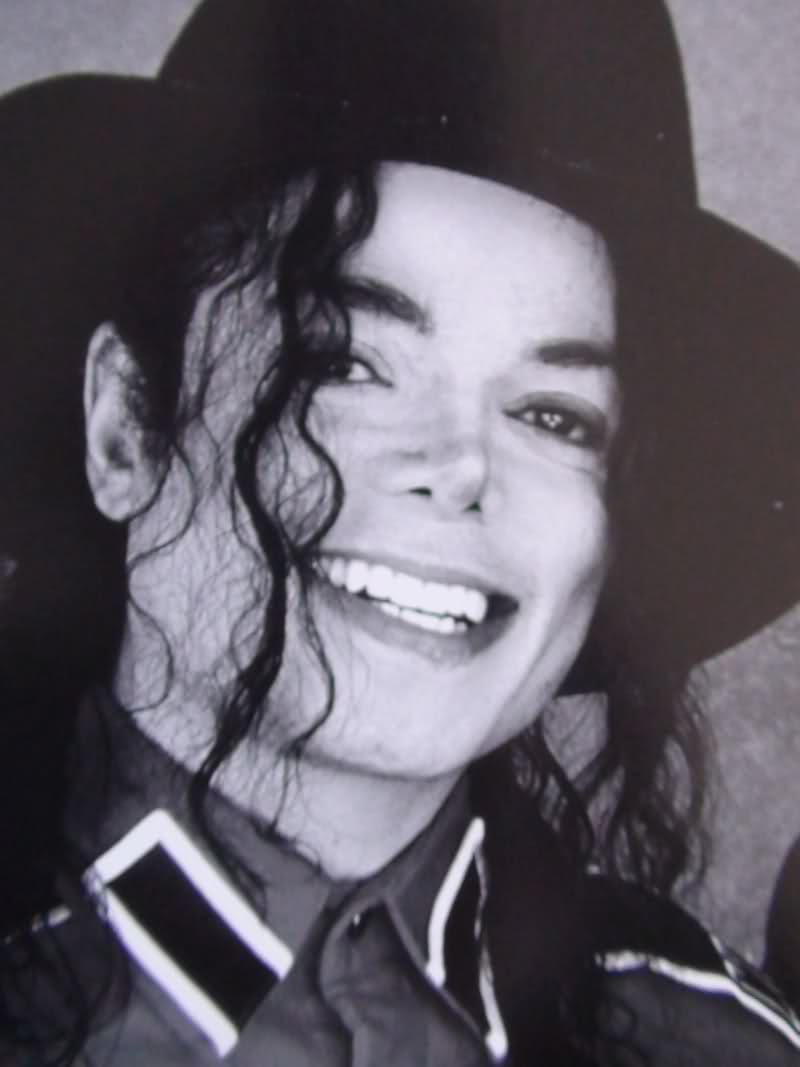 Il sorriso di Michael - Pagina 28 120mdr9