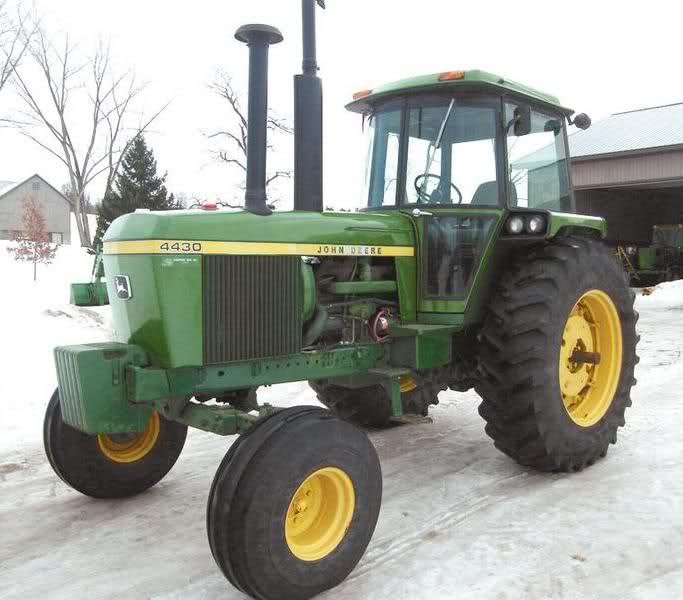 JOHN DEERE  -- USA- 23lo64k