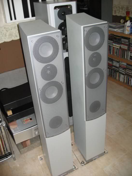 FS: Nice  Revox Scala Diamond speakers 35jc9hw