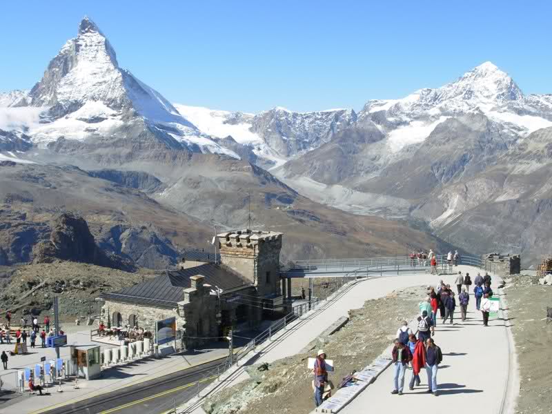 J'ai découvert le paradis des FAMeurs ! (Zermatt : propagande et photos :-) - Page 2 Hslvm1