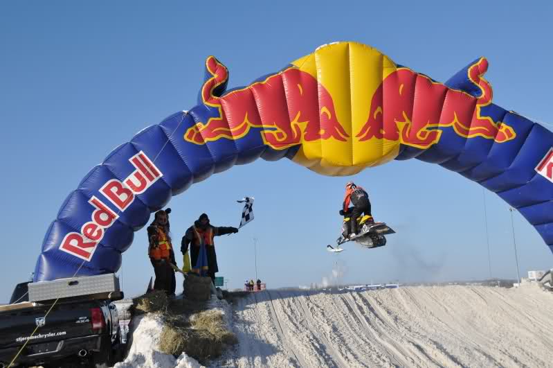 PHOTOS du SNOCROSS À XTOWN & LES MEILLEURS DU QUÉBEC vs LE RESTE !  Qzojnm