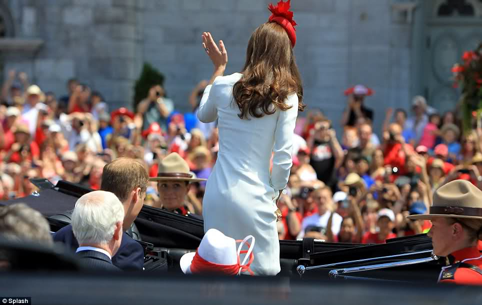 William y Catherine, Duques de Cambridge - Página 3 Sngdp3