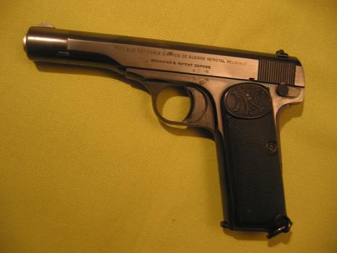 Le Browning 1910-22 Wjj5u9