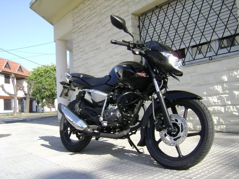 ROUSER 135! mi primer moto Ws8z8l