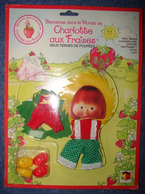 [PETITES POUPEES] CHARLOTTE AUX FRAISES 2mh96cp