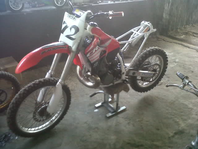 Honda CR 250 - Preparación  Ioer9s