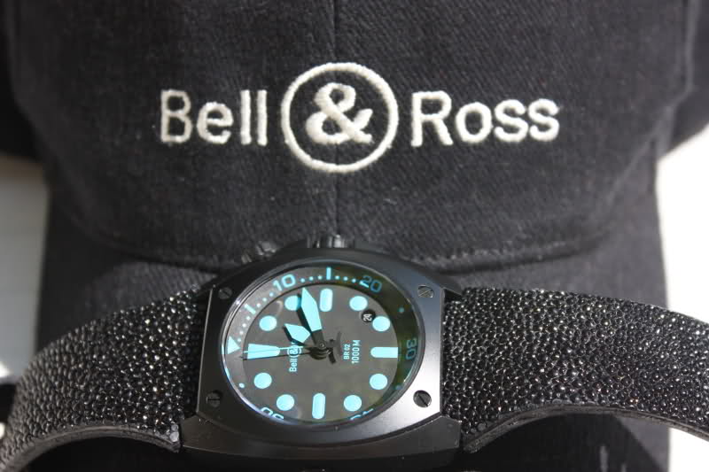 Feu de vos bracelets Bell&Ross - Tome I - Page 22 Nf5xsj