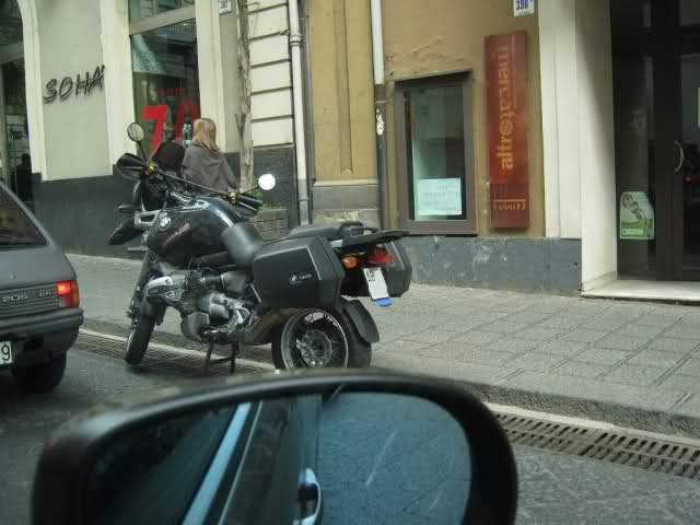 Foto di moto d'epoca o rare avvistate per strada - Pagina 2 Hwn8xv