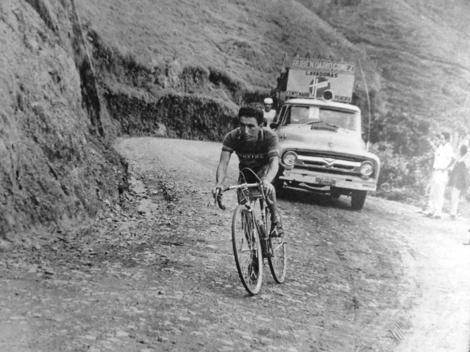 Imagenes épicas del ciclismo Colombiano. La colección definitiva 2dj9yzq