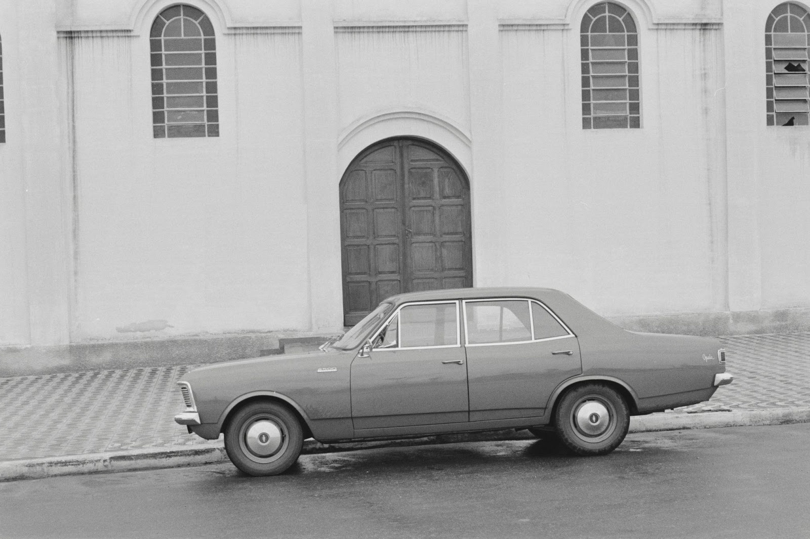 1979 - Fotos de época, só foto antiga de opalas - Página 17 2mgwqy8