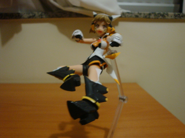 [Review] Bandai Tamashii Nations D-Arts - God Eater - Alisa  Hv76n6