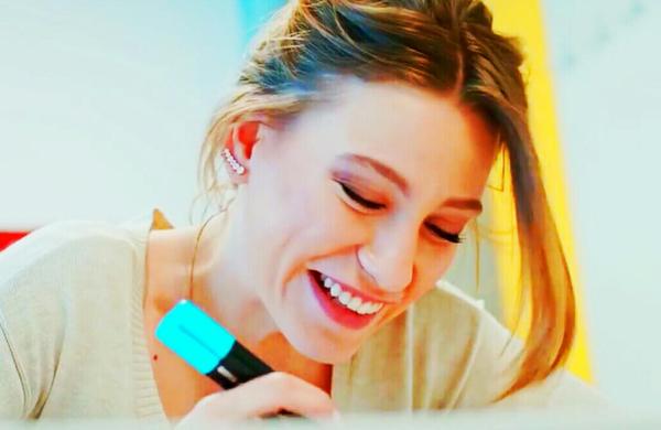 sarikaya - Serenay Sarikaya/სერენაი სარიკაია #21 - Page 34 Jubtwg