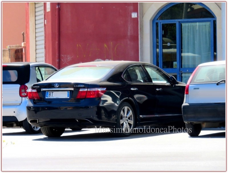 tipo - Avvistamenti di auto con un determinato tipo di targa - Pagina 3 Qxuy5j