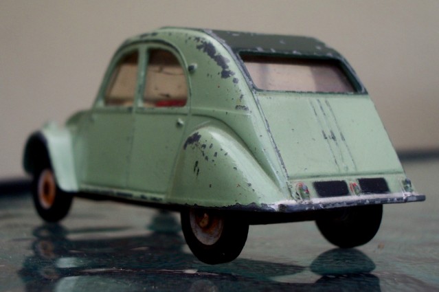 Citroën 2CV - Dinky Toys 558.  25rkx2c