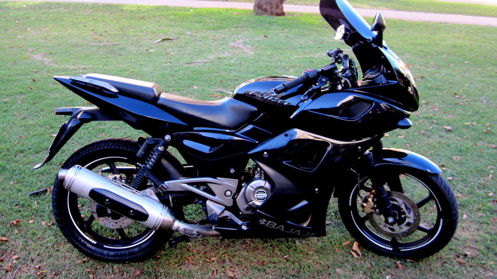 [VENDO o PREMUTO] Rouser 220f R - 2012 - 16.000km - $26000 - CapFed. 2akn0yb