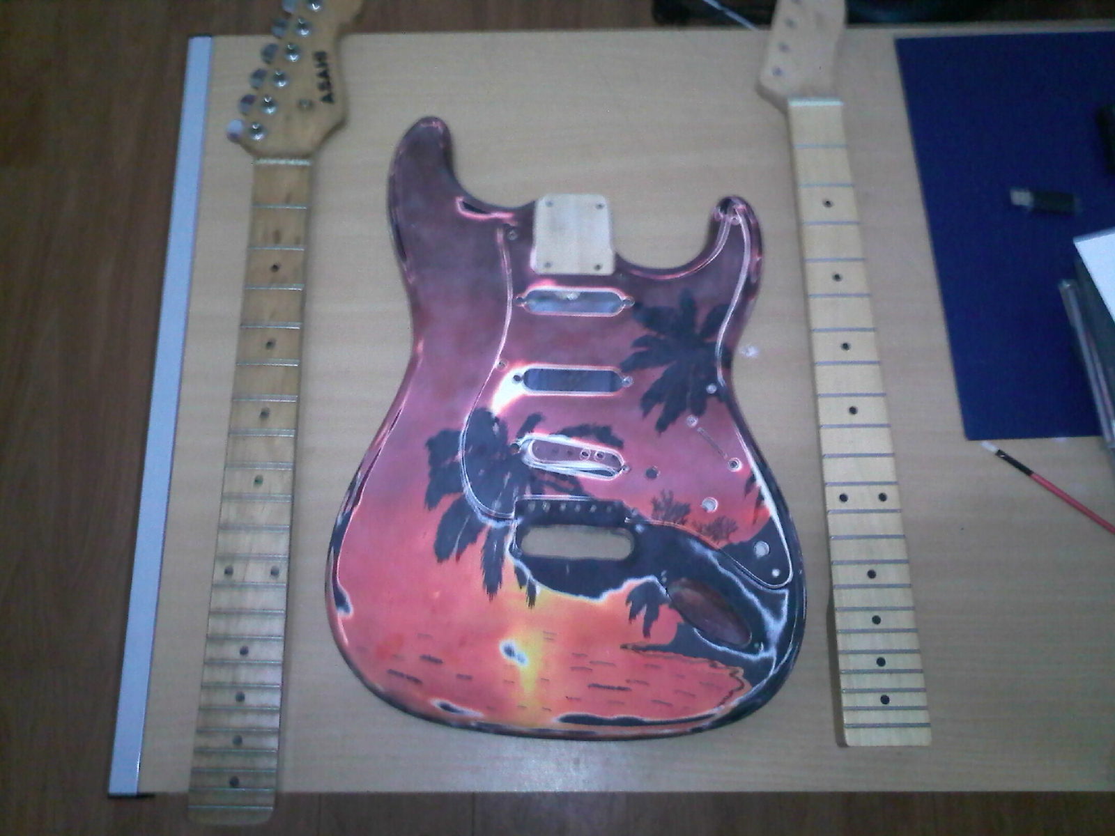  (mods Stratocaster asahi ) novas fotos ja montada  2rpdxjq