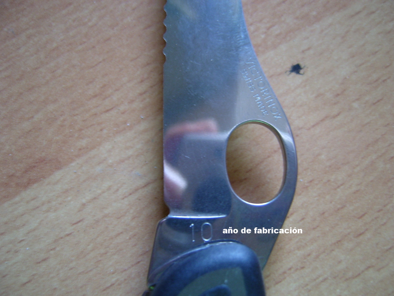 Victorinox soldier 08 (0.8461.MWCH) Ezqtxl