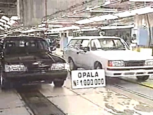 Fotos de época, só foto antiga de opalas - Página 19 O5rmol