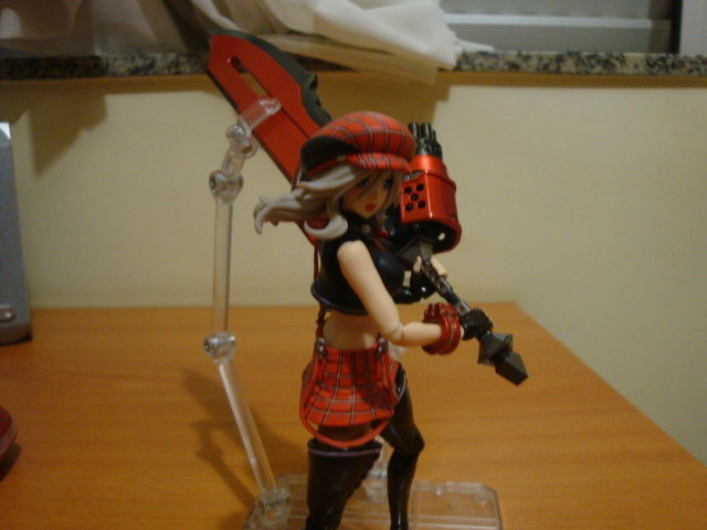 [Review] Bandai Tamashii Nations D-Arts - God Eater - Alisa  140c8kj