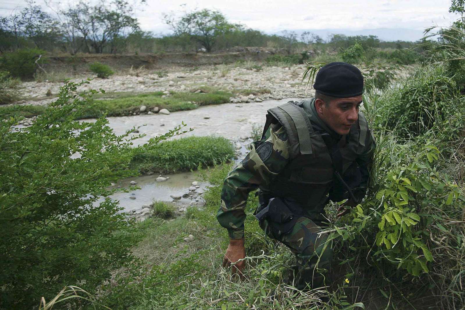 EJÉRCITO DE VENEZUELA - Página 17 1o7z2r