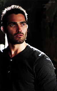 Tyler Hoechlin 4rvu4z