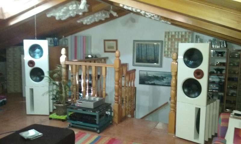 Sala Bastanis de Norberto Fbjgns