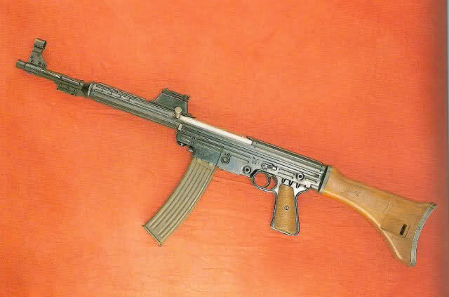 Les MKb 42H/W, MP43/1, MP43, MP44,STG44. 166kqiq