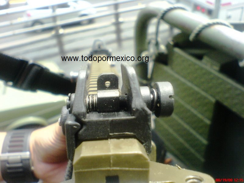 Fusil FX-05 Xiuhcoatl Mexicano - Página 16 1zptnnl